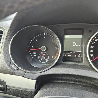 Prodám golf VI cabrio 2.0TDI - 3