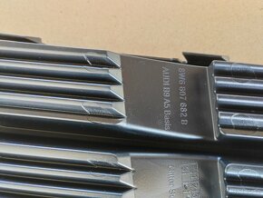 AUDI B9/ 8W A5 pravá mřížka předního nárazníku - 3