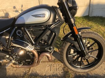 Ducati Scrambler 800 Dark - 3
