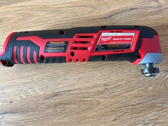 Milwaukee M12 Nový kompaktní Multi Tool na prodej - 3