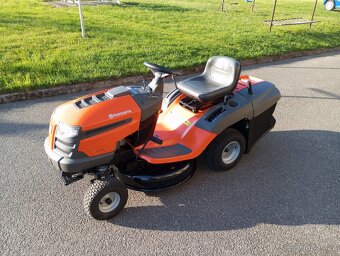 Zahradní sekací traktor Husquarna CT 126 - 3