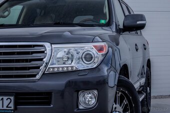 Toyota Land Cruiser V8 4.5 I D-4D Lux - 3