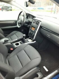 Mercedes Benz B180 - 3