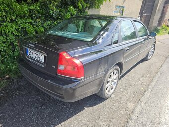 Volvo S80 D5-manuál - 3
