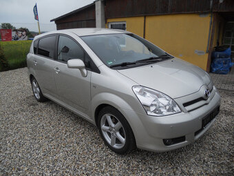Toyota Corolla Verso 1.8 VVTi 95KW 7MístServiska - 3
