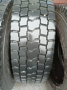 nákladní záběrové pneu 285/70R19,5 Pirelli TR01 - 3