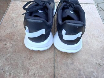 Tenisky Adidas vel. 38 - 3