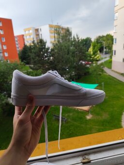 VANS jednou nošené - 3