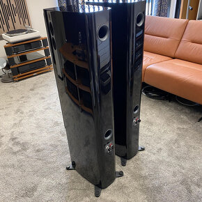 Dynaudio Contour 30i ( Price : 2400 EUR ) - 3