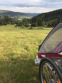 Půjčení vozíku Thule Chariot nebo krosny na dítě Osprey - 3