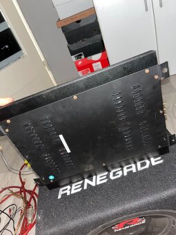 subwoofer renegade - 3