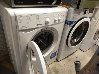 Prodám plně funkční SLIM pračku značky INDESIT na 5 kg - 3