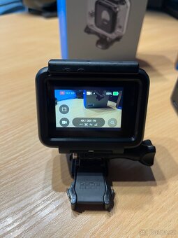 GoPro Hero 7 black + PŘÍSLUŠENSTVÍ - 3