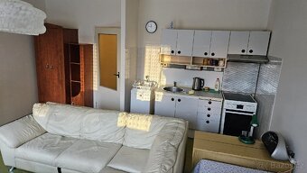 Kožená rozkládací sedací souprava - 3