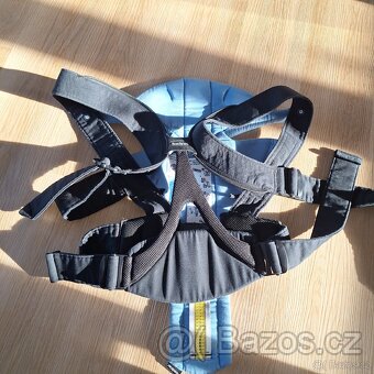 BABYBJORN nositko - 3