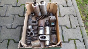 Jawa pérák zadní tlumiče - 3