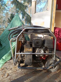 Prodám hydraulické bourací kladivo - 3