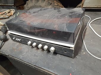 Gramofon Tesla HC 43 - 3