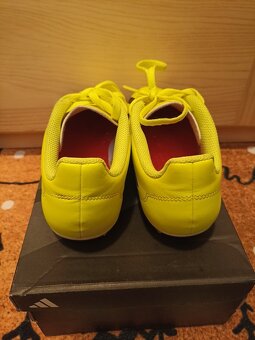 Dětské kopačky Adidas, vel. 37 1/3. - 3