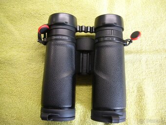 Dalekohled Nikon Monarch HG 10x42 - 3