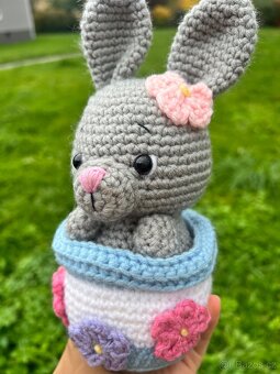 Háčkovaná hračka- velikonoční králíček - 3