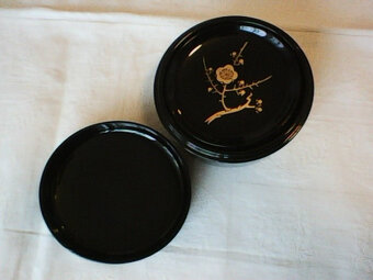 Sada černých misek - 3