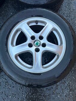 Lité kola Octavia 1 - 3