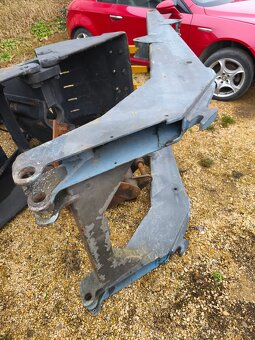 Výložník unc 060, 750 - 3