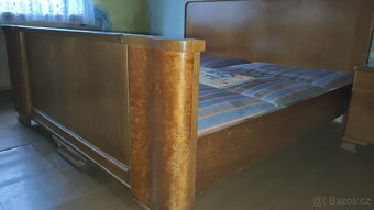 Starobylý nábytek - 3