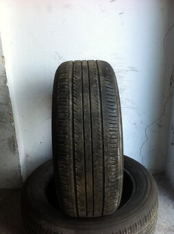 Letni pneu 235/55R17 - 3
