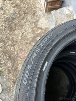 Pneu 225/45 r17 - 3