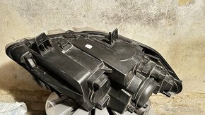 Prodam Přední Levá Svetlo na 907 Sprinter - 3