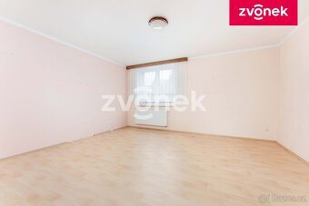 Vila k bydlení a podnikání ve středu Zlína - 3