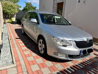 ŠKODA SUPERB 2.0TDI 125KW ELEGANCE+ COMBI TAŽNÝ XENONY - 3