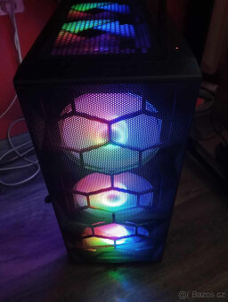 Výkonný Herní PC/Amd Ryzen 5 5500/RX 6600/16GB RAM/1TB SSD - 3