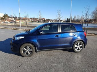 Toyota Urban Cruiser 1.33 VVT-i Sol - 3