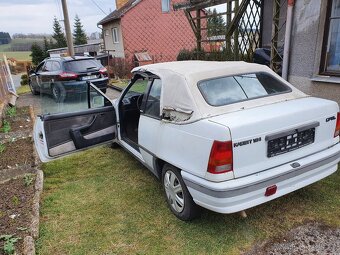 Opel Kadett Cabrio 1.6i Bertone - 3