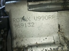 Aprilia Tuono RSV - motor - 3