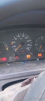 MB Vito 110d w 638 8 mist - 3