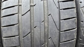 Letní pneu 245/35/19 Hankook - 3