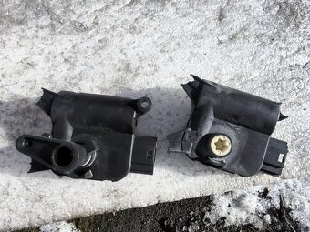 Řídící jednotka, servomotor, klapka,... - 3