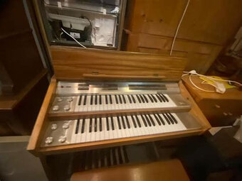 Varhany Philicorda od Philips, 2 manuály a basové klávesy - 3