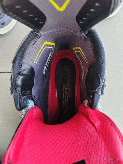 Hokejové brusle BAUER VAPOR HYPERLITE, vel. 6.0, Fit 1 - 3