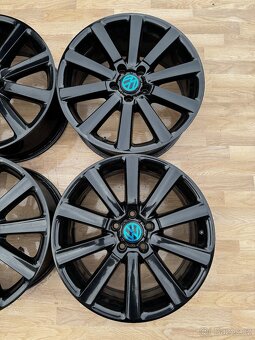 Alu kola, disky r18 5x112 VW Touran - 3