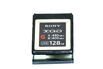 XQD 128GB Sony + čtečka USB - 3