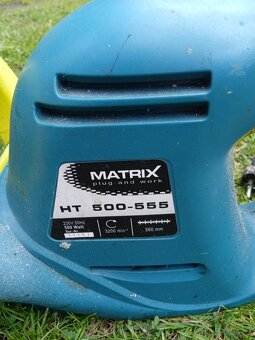 Nůžky na živý plot - 3