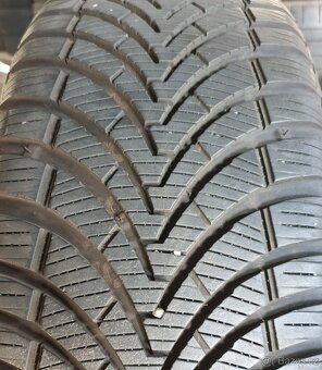 KUMHO SOLUS 4S HA32, 185/55R16. - 3