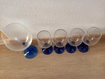 Číše na víno, 4 + 1 - 3