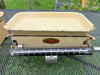 Staré kuchyňské váhy - 3