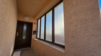 Prosklená stěna, plastová - 3